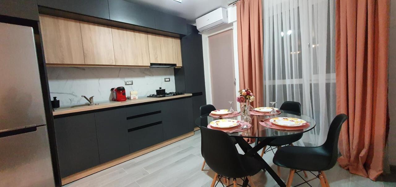 Helin Apartament By Alezzi N10 Năvodari 외부 사진